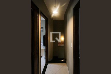 Casa de condomínio à venda com 105m², 3 quartos e 2 vagasCorredor