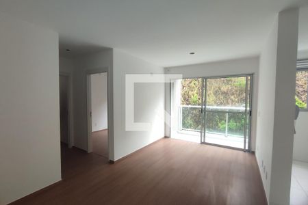 Sala de apartamento para alugar com 2 quartos, 8m² em Pechincha, Rio de Janeiro