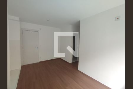 Sala de apartamento para alugar com 2 quartos, 8m² em Pechincha, Rio de Janeiro