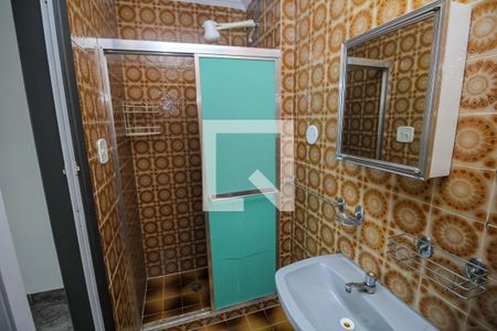 Banheiro de apartamento à venda com 2 quartos, 51m² em Centro, Rio de Janeiro