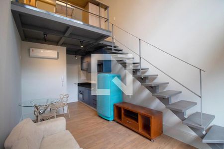 Sala de apartamento para alugar com 1 quarto, 42m² em Jardim das Bandeiras, São Paulo