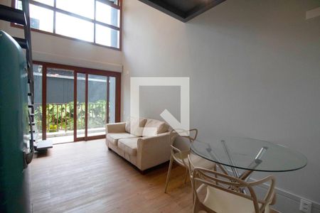 Sala de apartamento para alugar com 1 quarto, 42m² em Jardim das Bandeiras, São Paulo