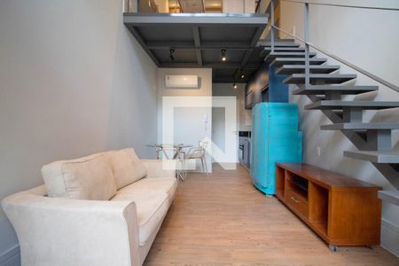 Sala de apartamento para alugar com 1 quarto, 42m² em Jardim das Bandeiras, São Paulo