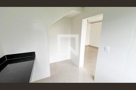 Apartamento à venda com 184m², 4 quartos e 2 vagasCozinha