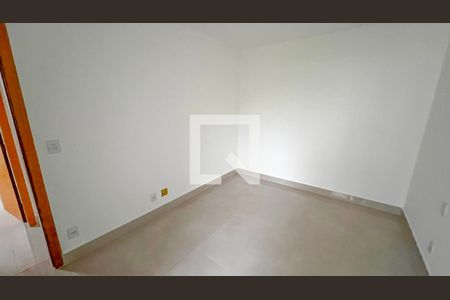 Apartamento à venda com 184m², 4 quartos e 2 vagasQuarto 3