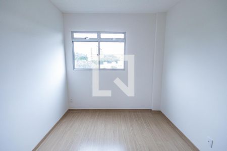 Quarto 1 de apartamento para alugar com 2 quartos, 49m² em Indaiá, Belo Horizonte