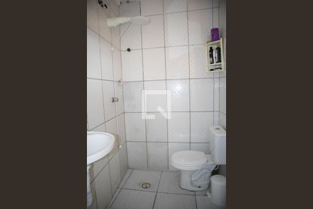 Casa à venda com 330m², 3 quartos e 1 vagaBanheiro 2