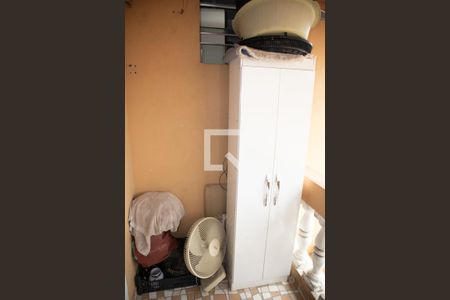 Casa à venda com 330m², 3 quartos e 1 vagaÁrea de Serviço 