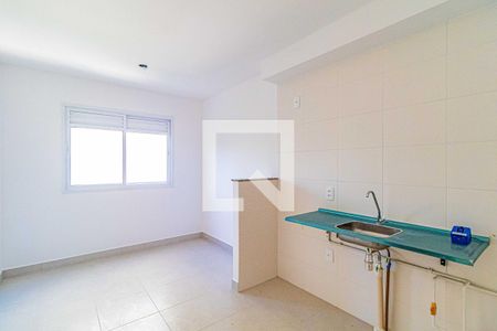 Sala de apartamento para alugar com 2 quartos, 32m² em Jardim Celeste, São Paulo