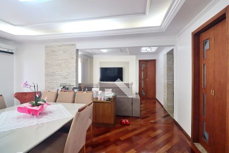 Apartamento à venda com 143m², 3 quartos e 2 vagasSala