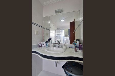 Apartamento à venda com 143m², 3 quartos e 2 vagasSuíte 1 - Banheiro do Quarto 2