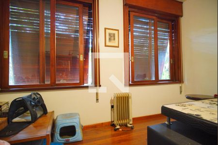 Casa à venda com 591m², 5 quartos e 3 vagasQuarto 3