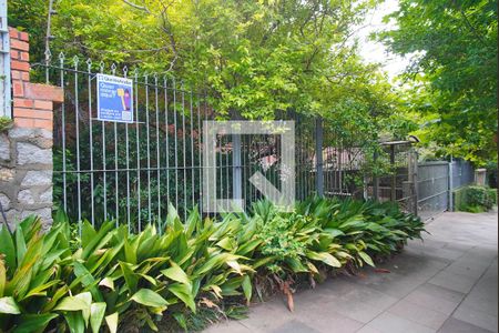 Casa à venda com 591m², 5 quartos e 3 vagasFachada 