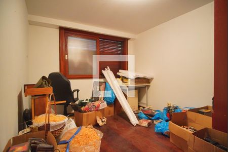 Casa à venda com 591m², 5 quartos e 3 vagasQuarto 4