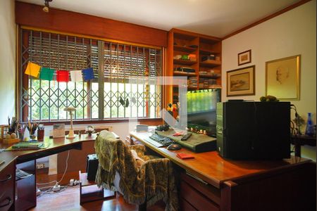 Escritório  de casa à venda com 5 quartos, 591m² em Boa Vista, Porto Alegre