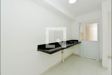 Cozinha de apartamento para alugar com 2 quartos, 43m² em Vila Itapegica, Guarulhos