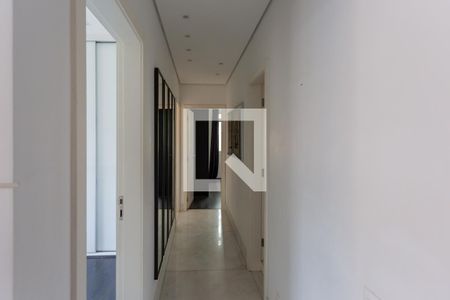 Corredor de apartamento para alugar com 2 quartos, 80m² em Santo Antônio, Belo Horizonte