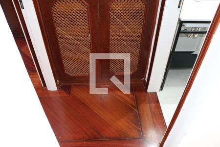 Apartamento à venda com 200m², 4 quartos e 3 vagasQuarto