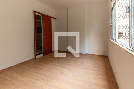 Quarto 1 de apartamento para alugar com 2 quartos, 68m² em Icaraí, Niterói