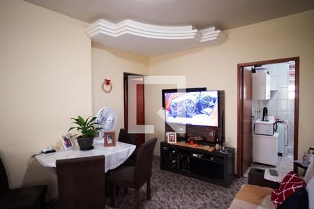 Sala de casa de condomínio à venda com 3 quartos, 97m² em Itamarati, Belo Horizonte
