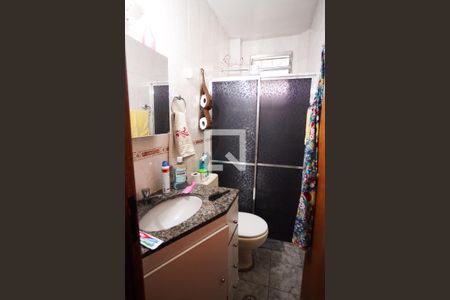 Banheiro  de casa de condomínio à venda com 3 quartos, 97m² em Itamarati, Belo Horizonte