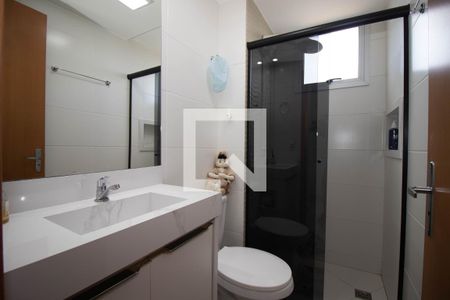 Apartamento à venda com 54m², 2 quartos e 1 vaga Apartamento à venda com 54m², 2 quartos e 1 vagaBanheiro Social