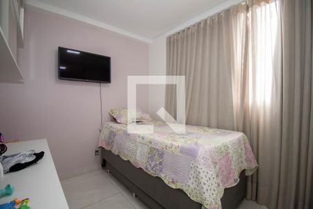 Quarto de apartamento à venda com 2 quartos, 54m² em Samambaia Norte (samambaia), Brasília