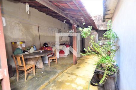 Casa à venda com 320m², 4 quartos e 3 vagas Casa à venda com 320m², 4 quartos e 3 vagasArea de serviço