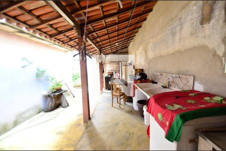 Casa à venda com 320m², 4 quartos e 3 vagas Casa à venda com 320m², 4 quartos e 3 vagasArea de serviço