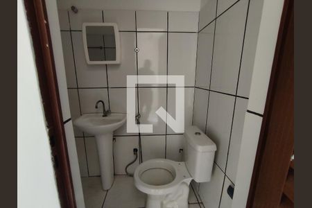 Banheiro de apartamento para alugar com 1 quarto, 38m² em Campo Alto, Contagem