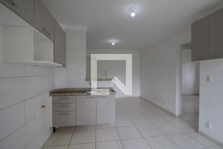 Apartamento para alugar com 65m², 2 quartos e 1 vagaCozinha