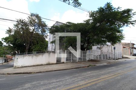 Apartamento para alugar com 65m², 2 quartos e 1 vagaFachada