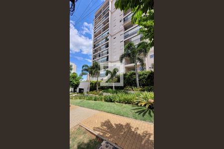 Apartamento para alugar com 61m², 2 quartos e 1 vagaFachada e portaria