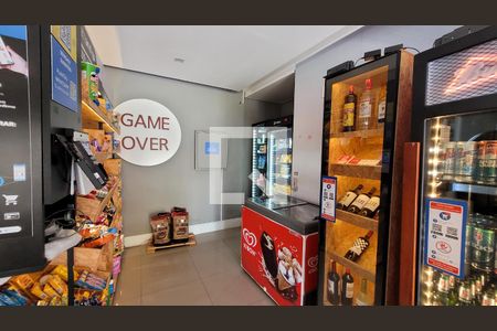 Apartamento para alugar com 61m², 2 quartos e 1 vagamercado