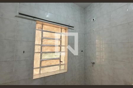 Banheiro de casa para alugar com 2 quartos, 70m² em Centro, Santo André