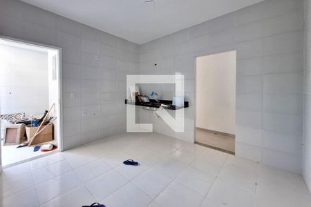 Casa à venda com 176m², 4 quartos e 2 vagas Casa à venda com 176m², 4 quartos e 2 vagasCozinha