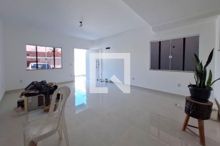 Sala de casa à venda com 4 quartos, 176m² em Maravista, Niterói