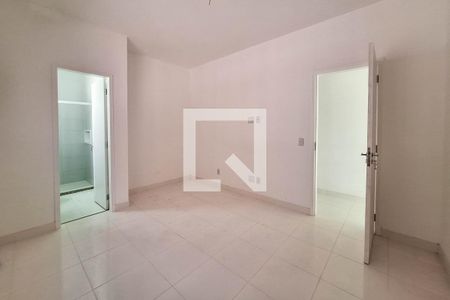 Casa à venda com 176m², 4 quartos e 2 vagas Casa à venda com 176m², 4 quartos e 2 vagasSuíte 2