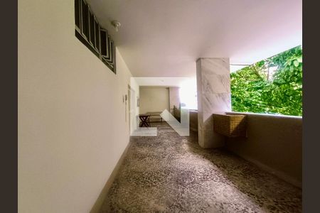 Apartamento à venda com 75m², 3 quartos e 1 vagaÁrea Comum - Playground