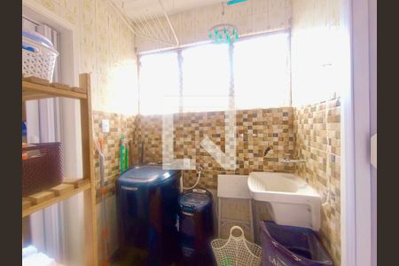 Apartamento à venda com 75m², 3 quartos e 1 vagaÁrea serviço 