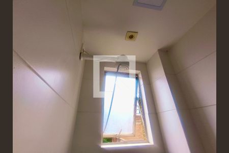 Apartamento à venda com 75m², 3 quartos e 1 vagaBanheiro serviço 