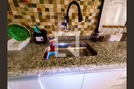 Apartamento à venda com 75m², 3 quartos e 1 vagaCopa / Cozinha 