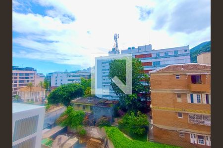 Apartamento à venda com 75m², 3 quartos e 1 vagaQuarto 1 vista 