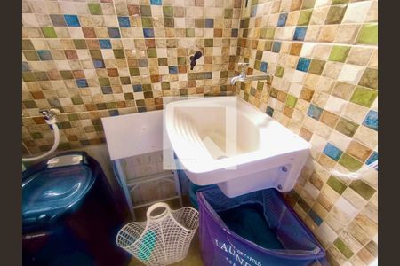 Apartamento à venda com 75m², 3 quartos e 1 vagaÁrea serviço 