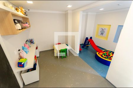 Apartamento para alugar com 32m², 2 quartos e sem vaga Apartamento para alugar com 32m², 2 quartos e sem vagaBrinquedoteca