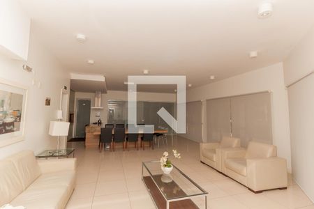 Apartamento à venda com 73m², 2 quartos e 1 vaga Apartamento à venda com 73m², 2 quartos e 1 vagaÁrea comum - Salão de festas