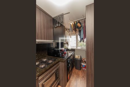 Apartamento à venda com 73m², 2 quartos e 1 vaga Apartamento à venda com 73m², 2 quartos e 1 vagaCozinha e Área de Serviço