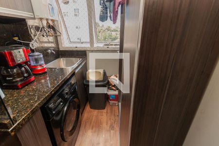 Apartamento à venda com 73m², 2 quartos e 1 vaga Apartamento à venda com 73m², 2 quartos e 1 vagaCozinha e Área de Serviço