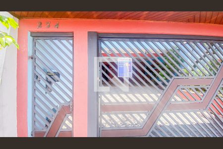 Casa à venda com 280m², 4 quartos e 4 vagasFachada