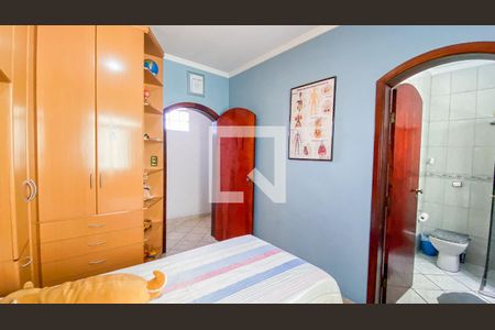 Casa à venda com 280m², 4 quartos e 4 vagasSuíte 3